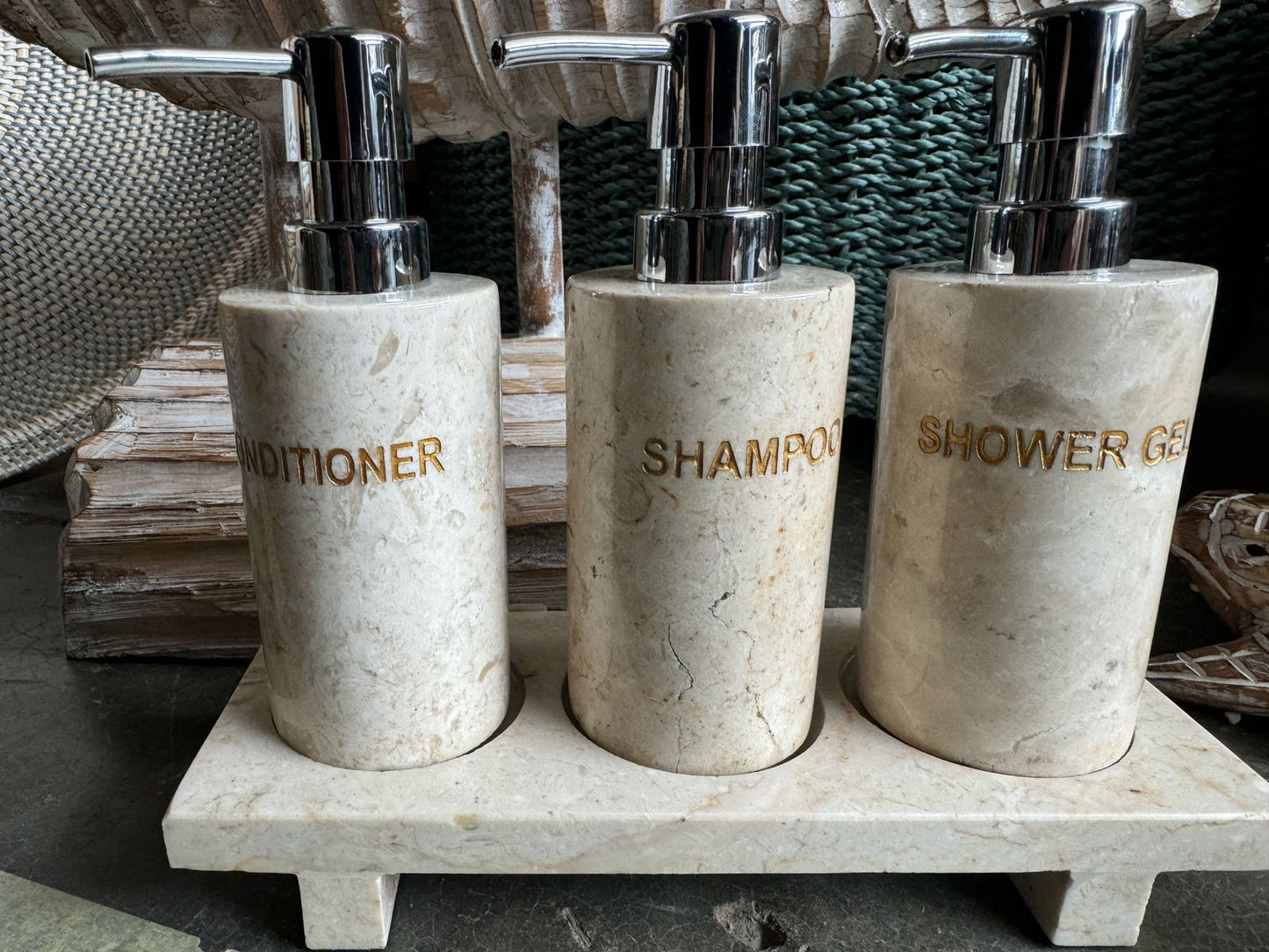 BAL022 - STONE DISPENSER WITH STAND 10X20X25