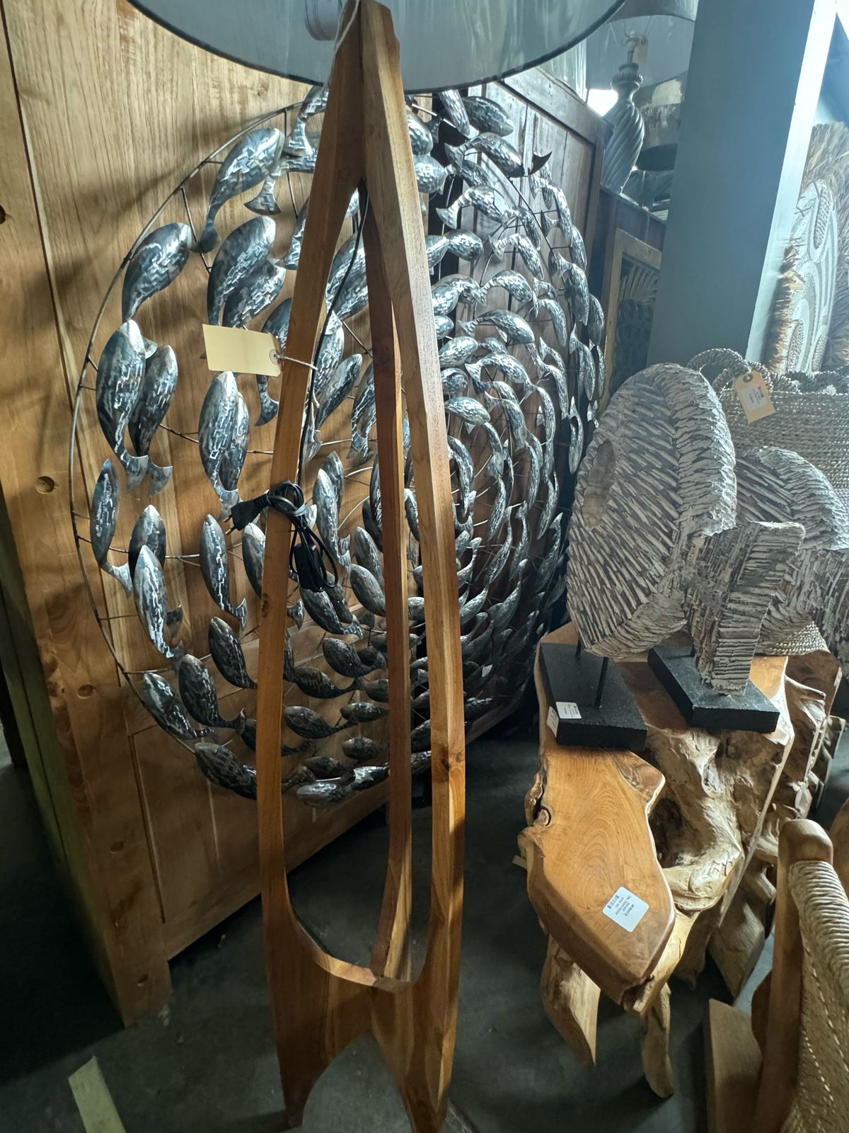 BAL042 - METAL BIG ROUND FISH WALL DECORATION 150CM