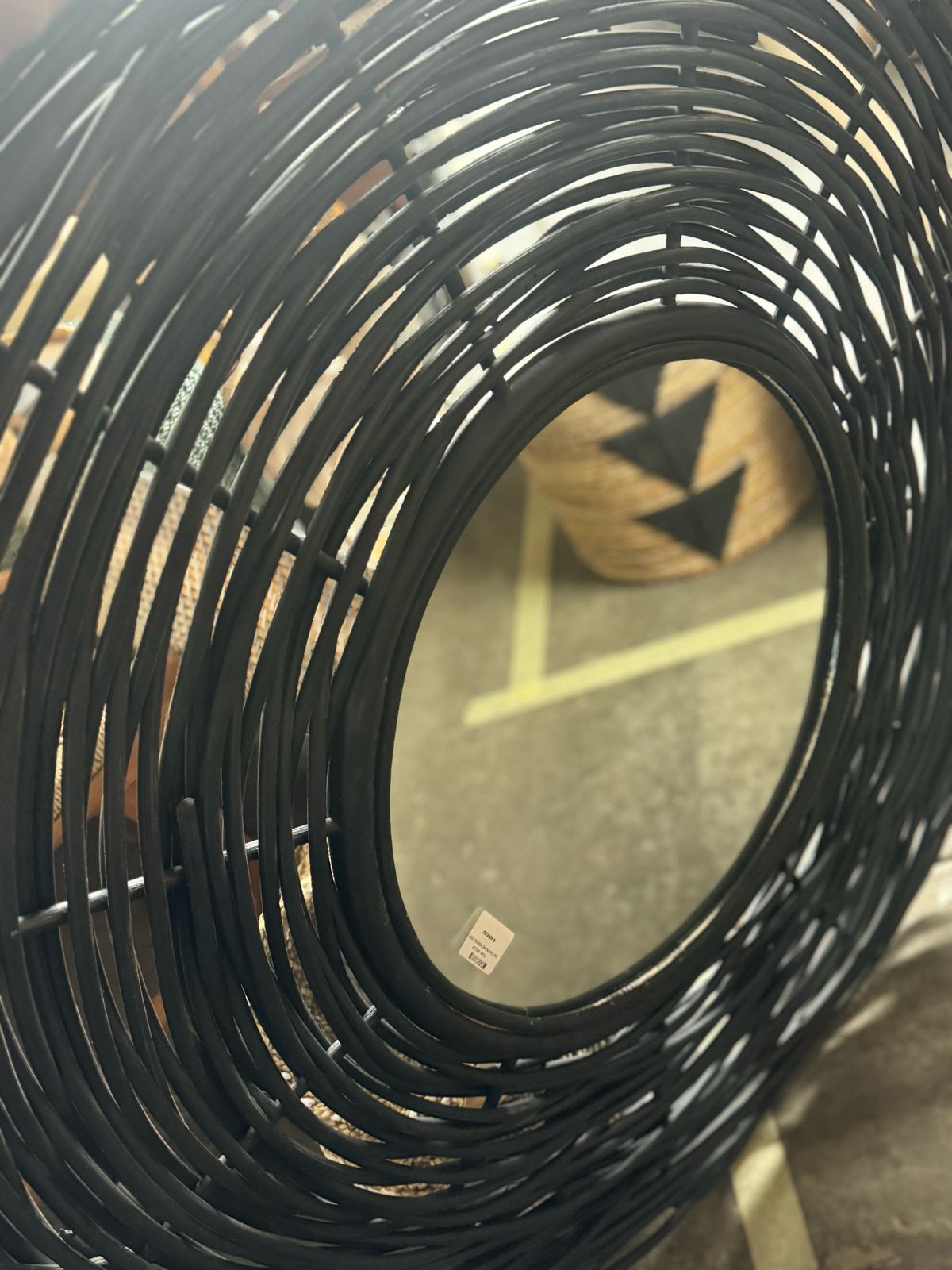 BAL116 - RATTAN FRAME MIRROR 100CM