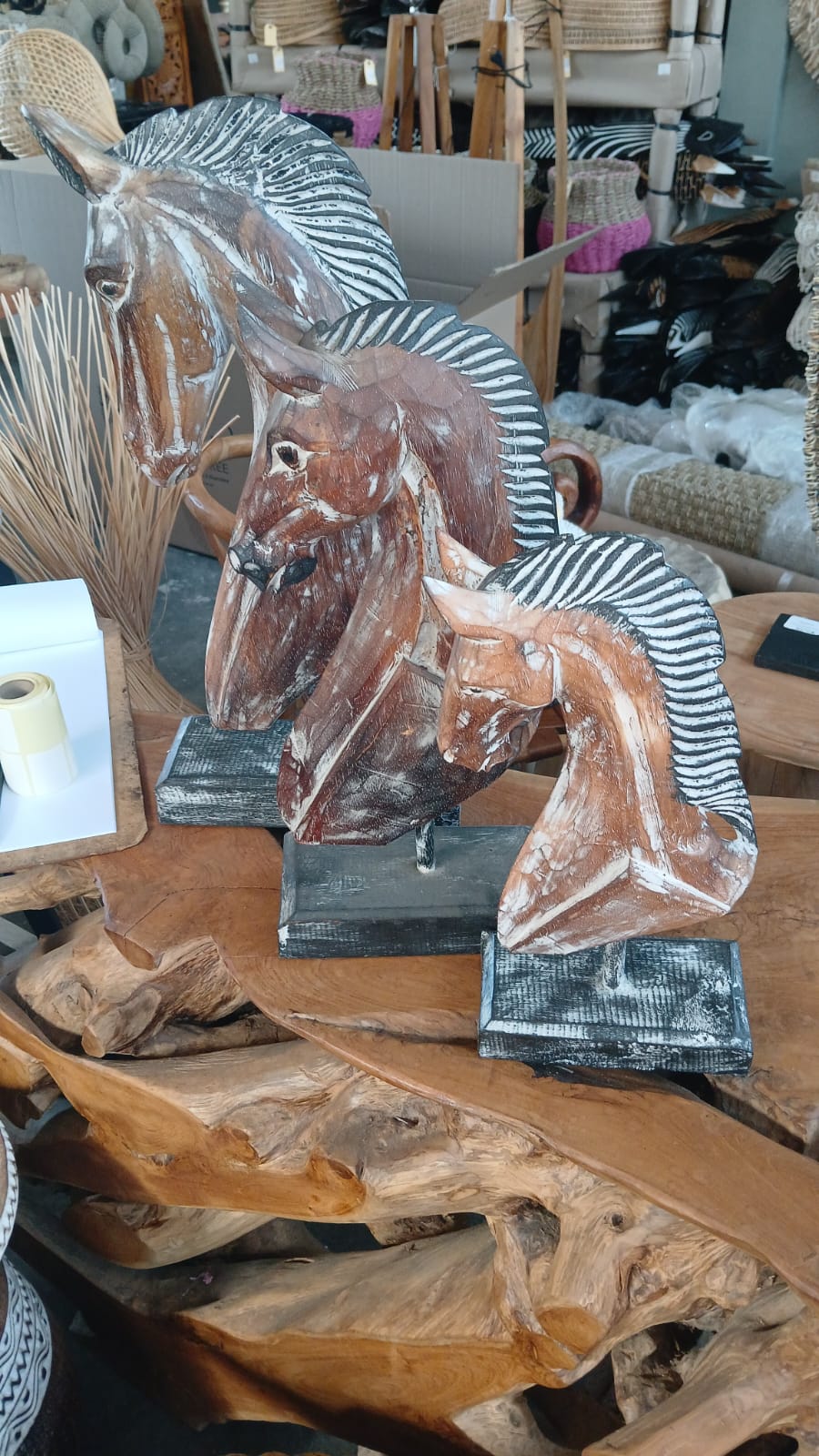 BAL144 - WOODEN HEAD HORSE 50/40/30