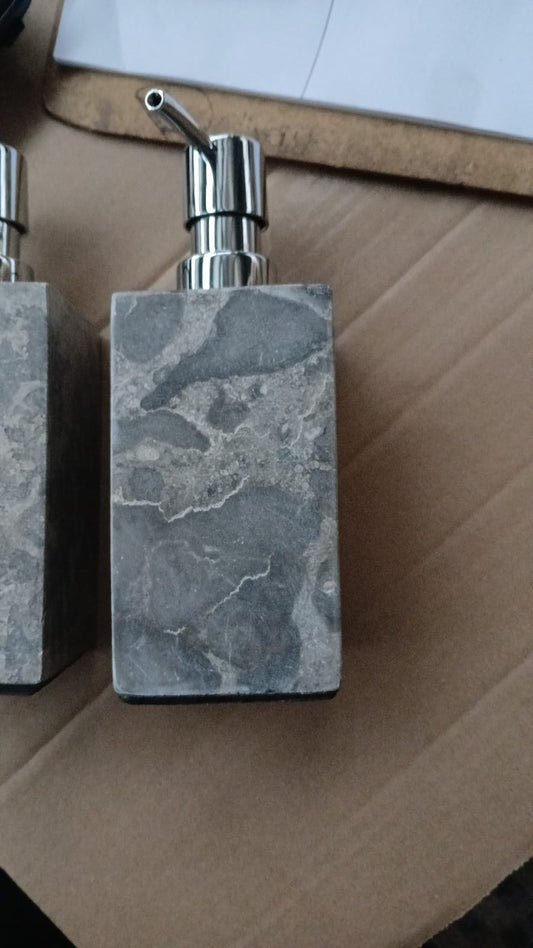 BAL023 - SQUARE GREY SOAP DISPENSER 6.5X6.5X17