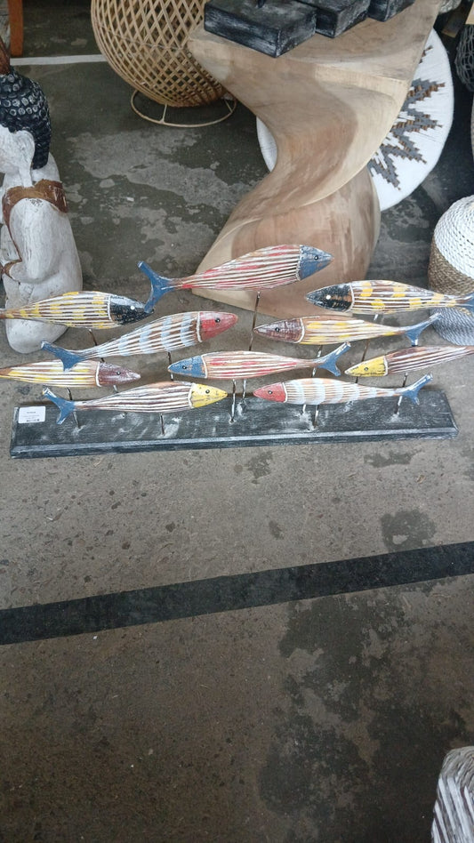 BAL147 - WOODEN FISH FAMILY
