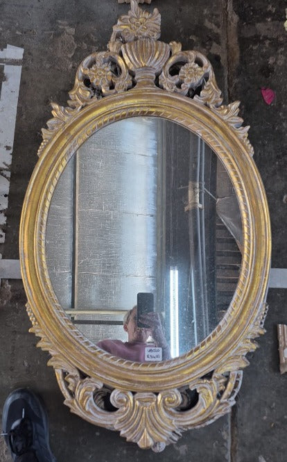 UB020 - WOODEN FRAME MIRROR