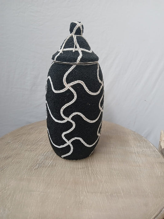UBI018 - BEAD VASE